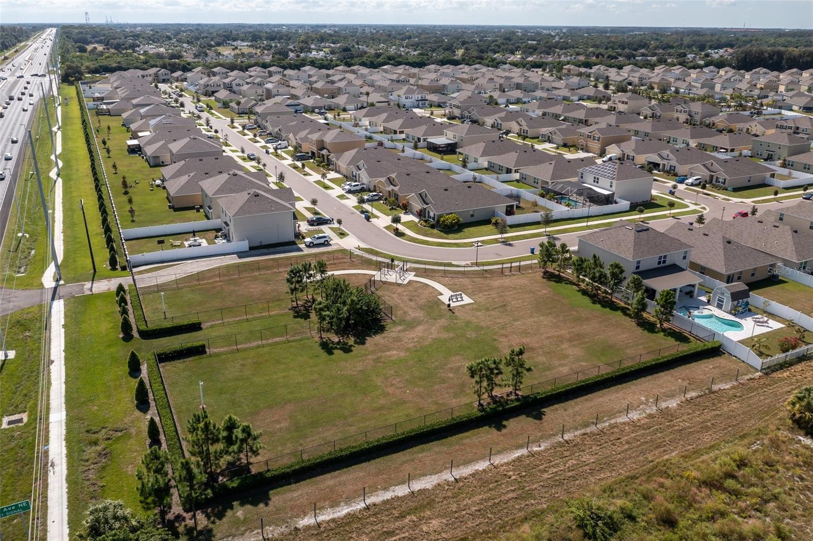 10101 MANGROVE WELL RD, RUSKIN, FL, 33573