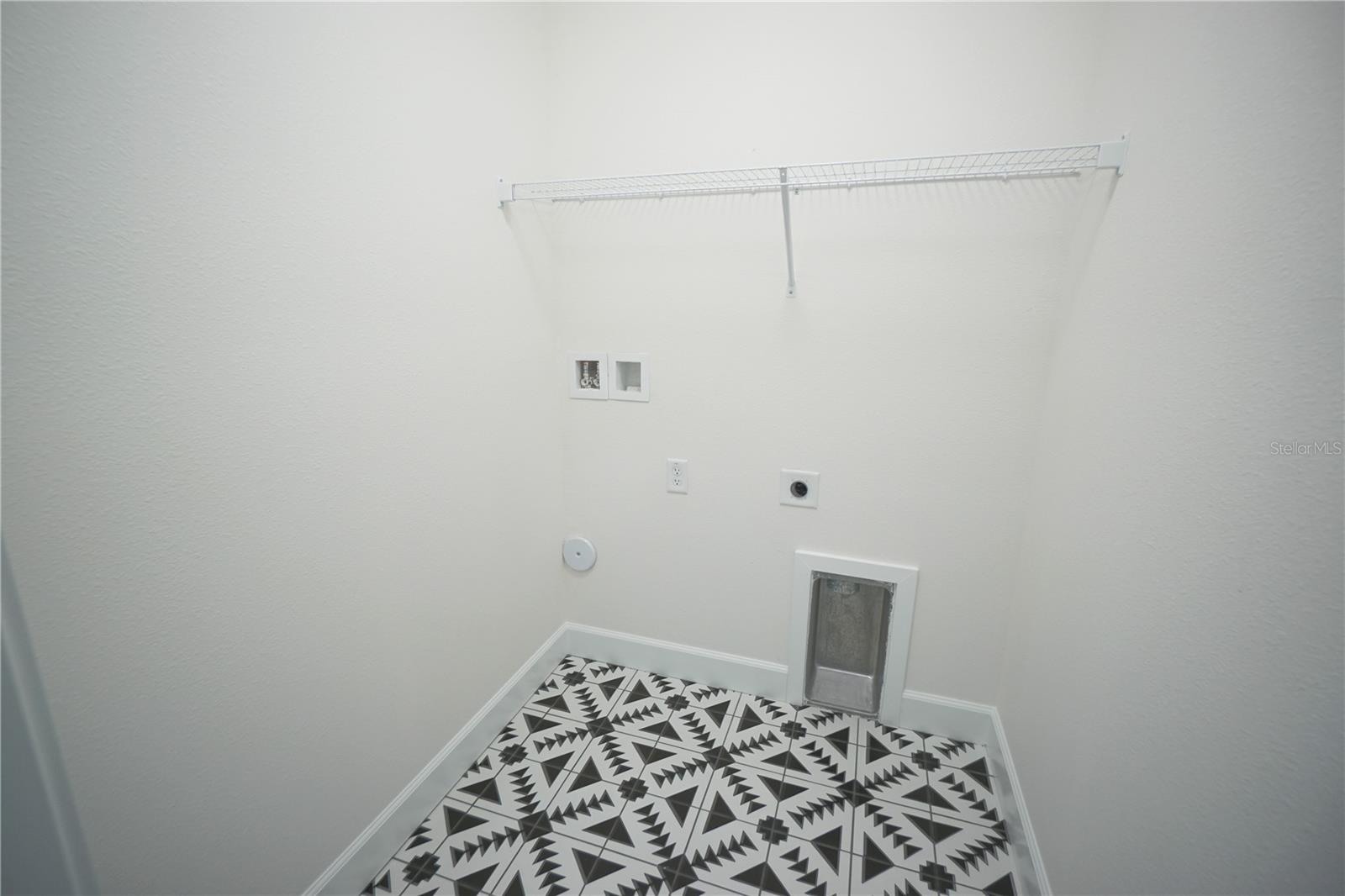 1523 W NORTH B ST #14, TAMPA, FL, 33606