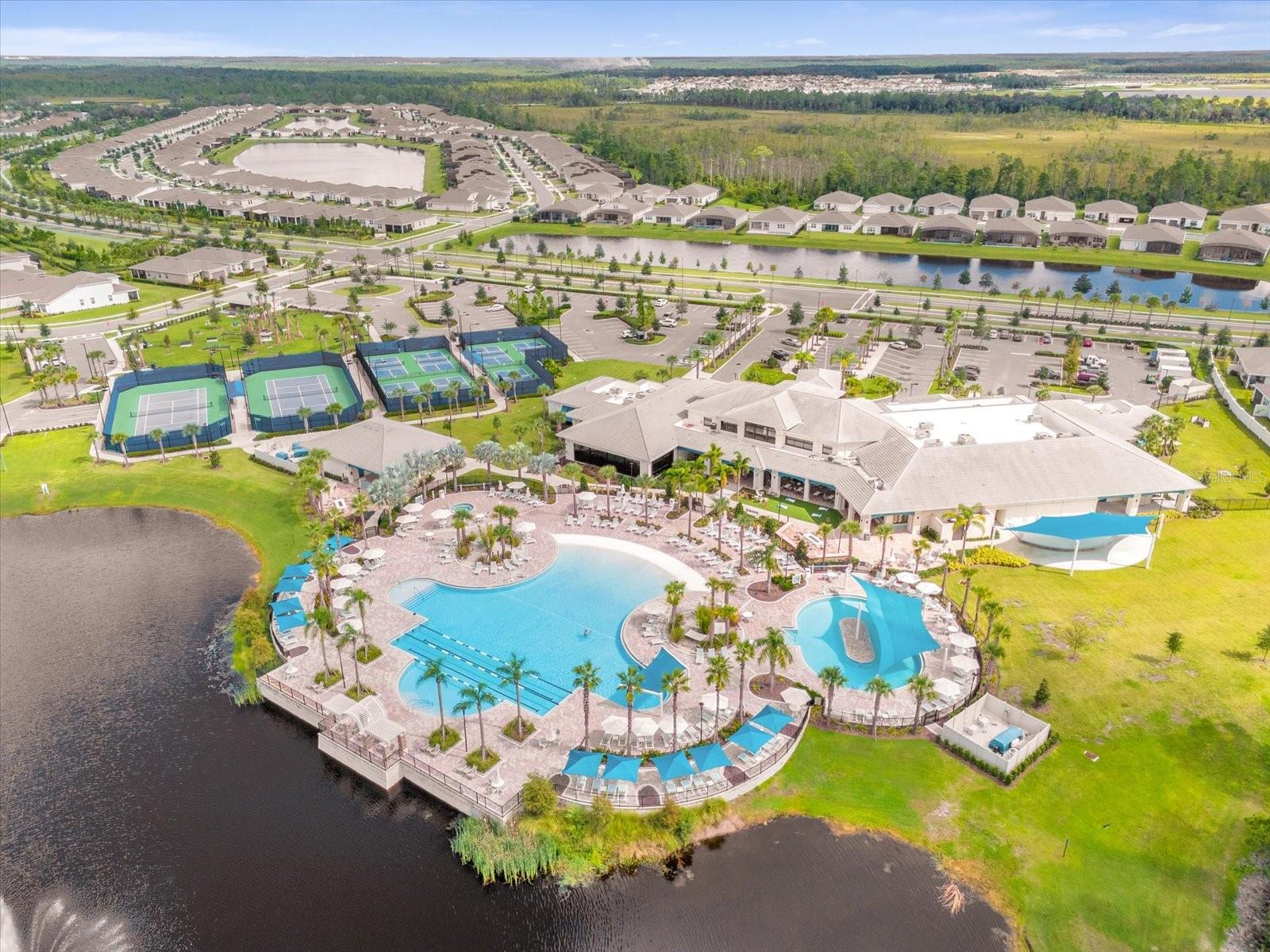 6137 BLUE POND WAY, ST CLOUD, FL, 34771