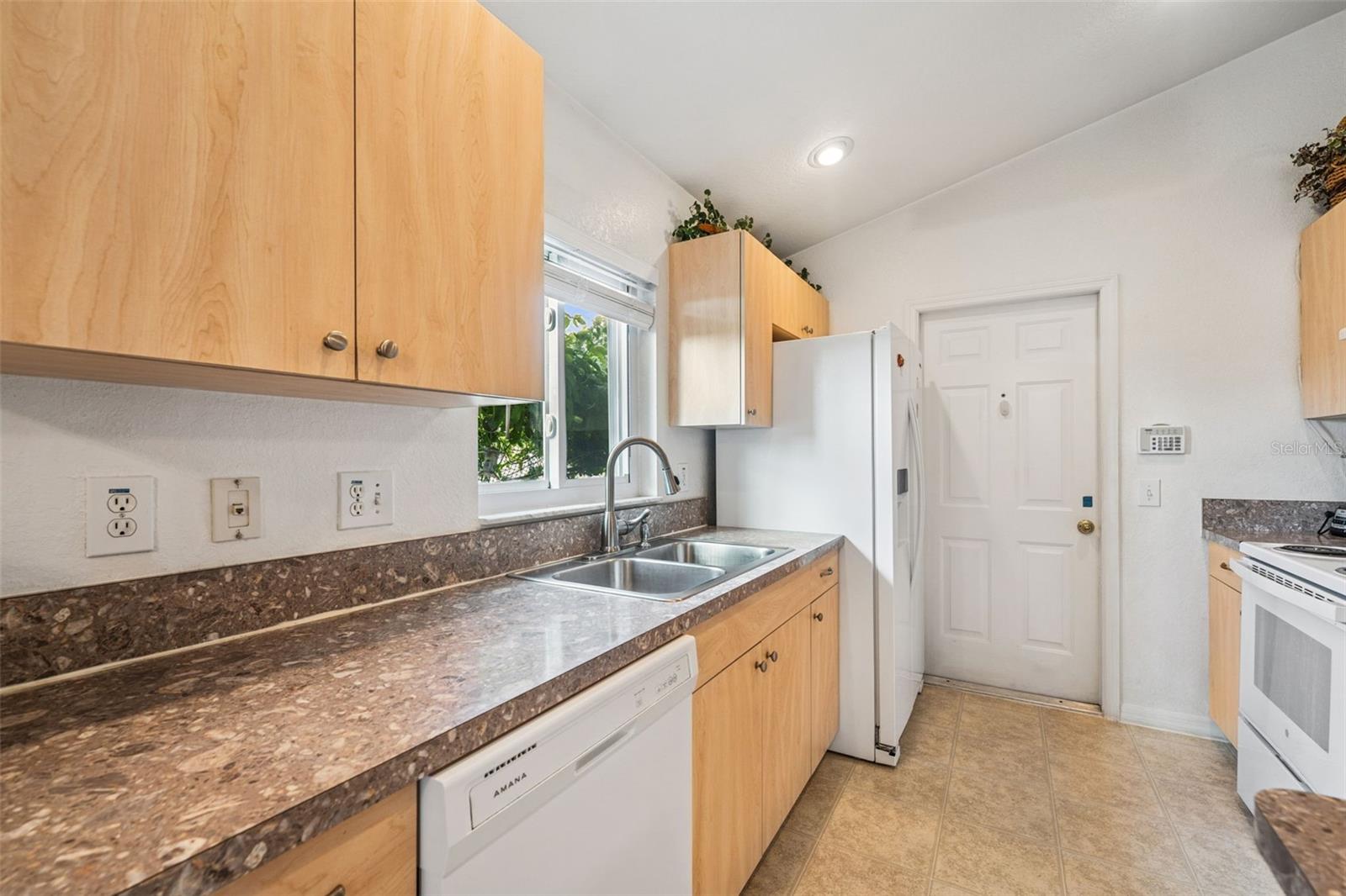 7599 57TH ST N, PINELLAS PARK, FL, 33781