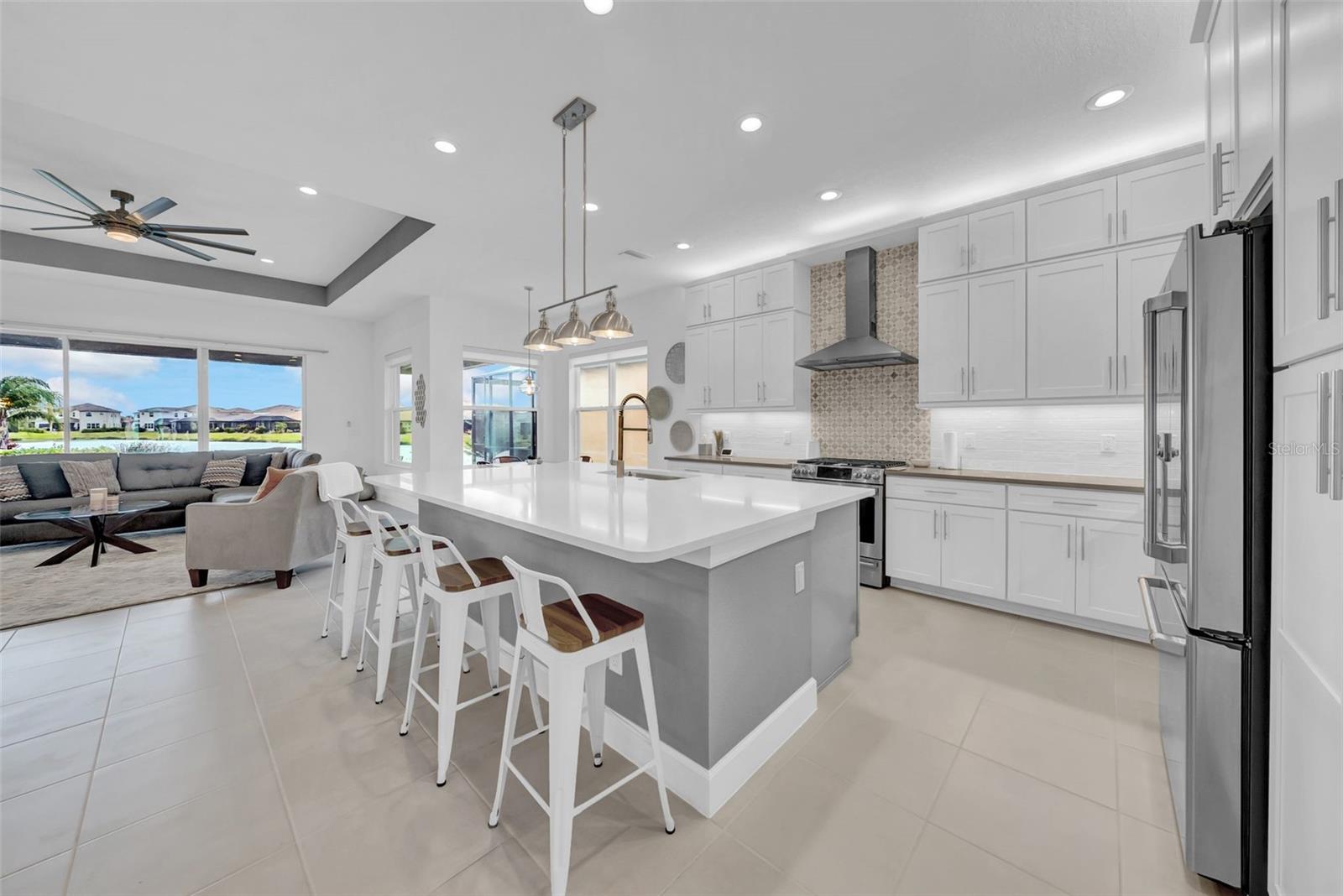 3096 GREAT BANYAN WAY, WESLEY CHAPEL, FL, 33543