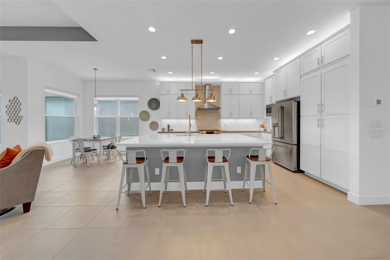3096 GREAT BANYAN WAY, WESLEY CHAPEL, FL, 33543