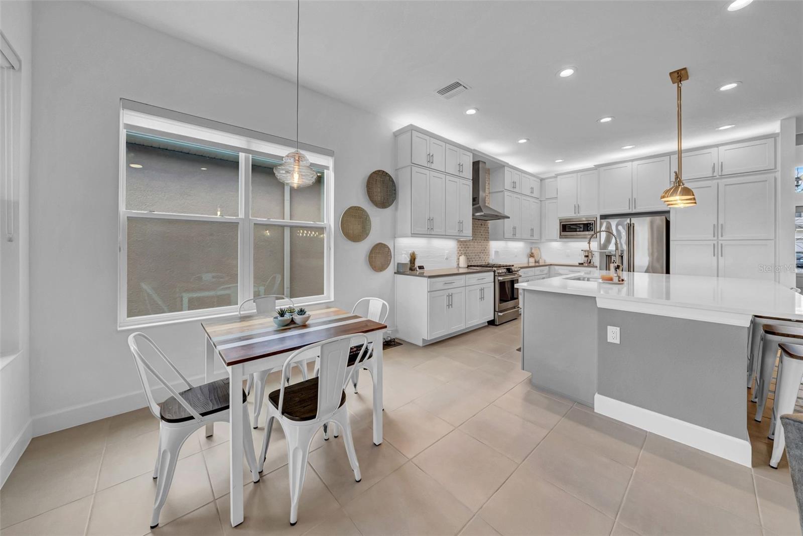 3096 GREAT BANYAN WAY, WESLEY CHAPEL, FL, 33543