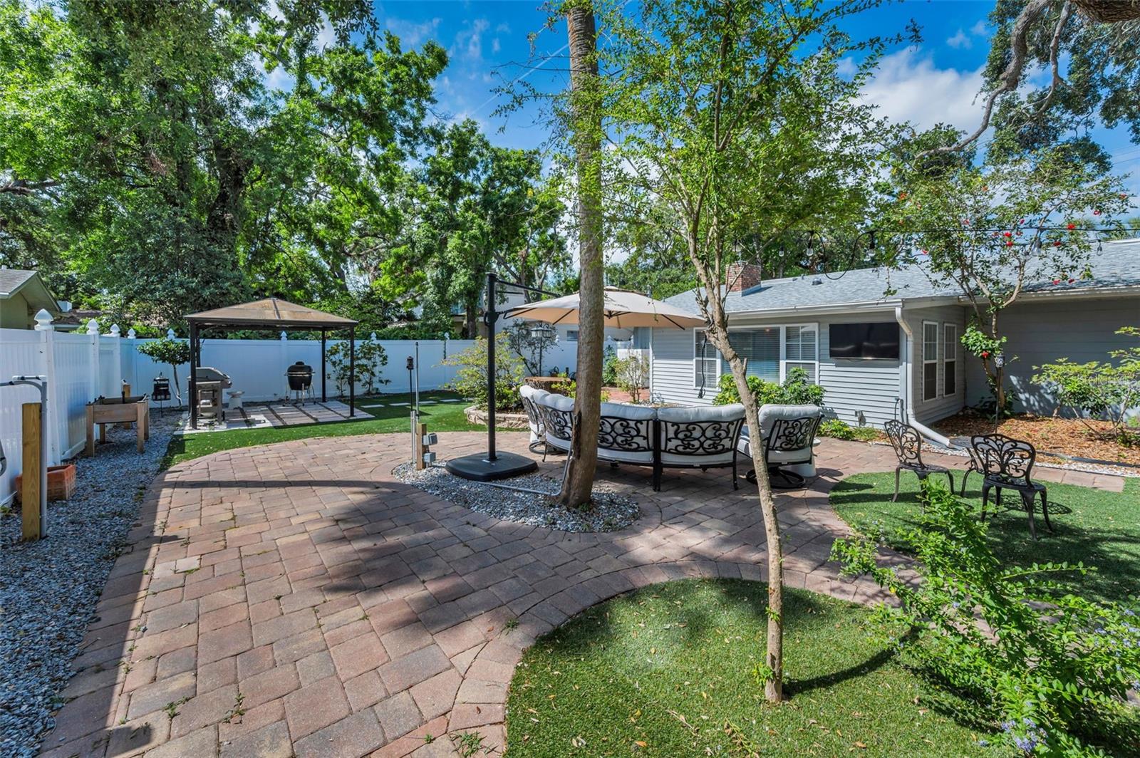 202 S HESPERIDES ST, TAMPA, FL, 33609