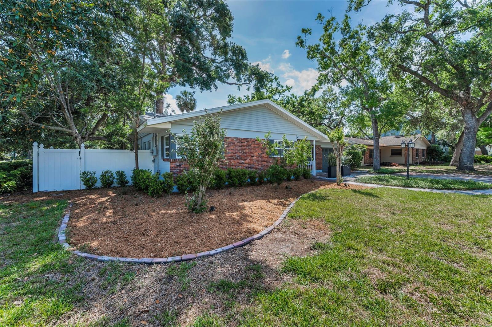202 S HESPERIDES ST, TAMPA, FL, 33609