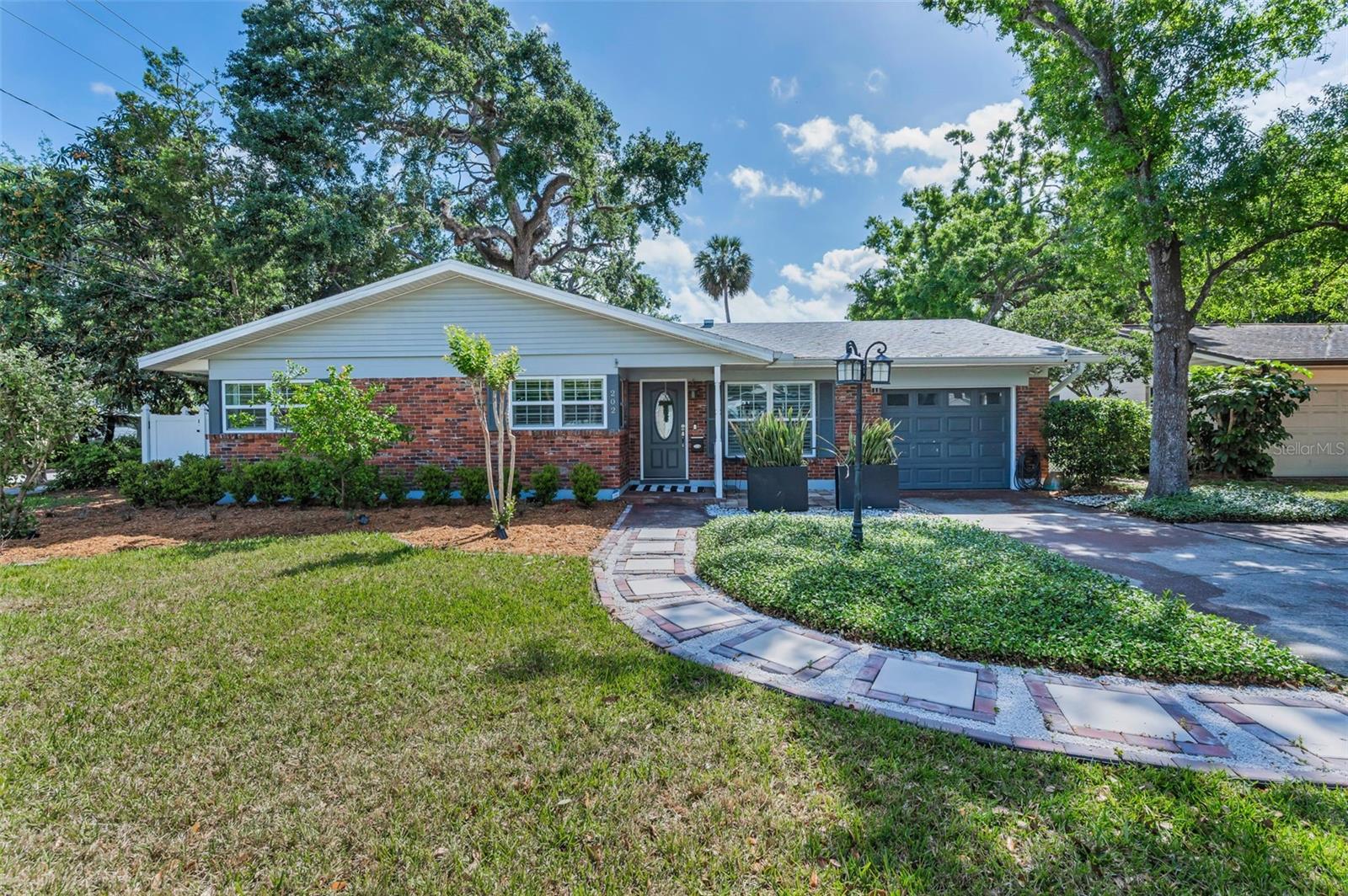 202 S HESPERIDES ST, TAMPA, FL, 33609