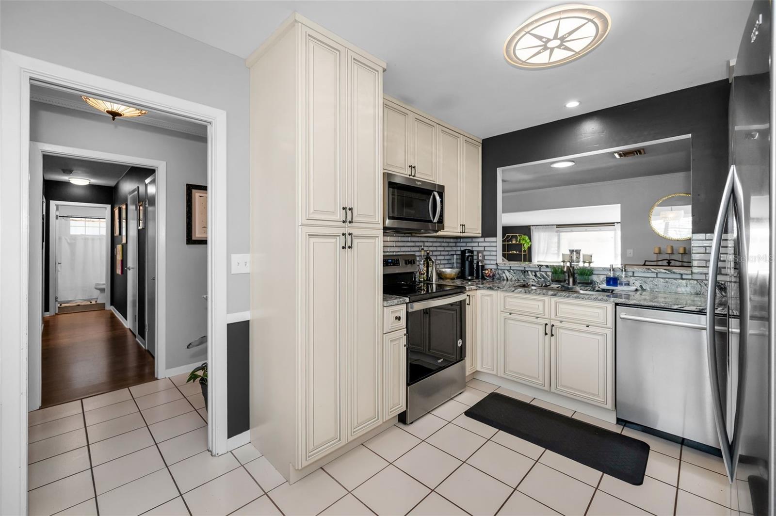 202 S HESPERIDES ST, TAMPA, FL, 33609