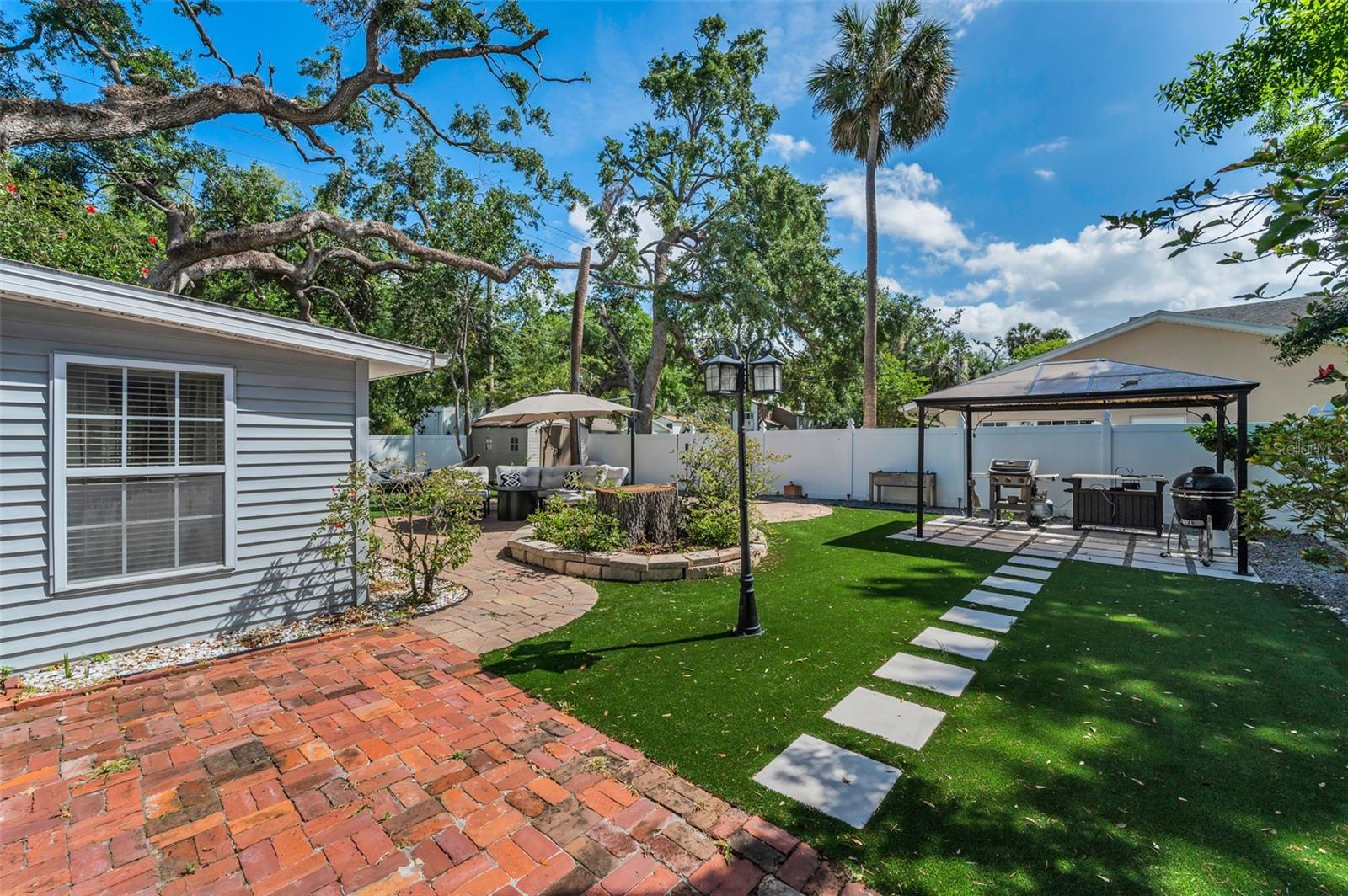 202 S HESPERIDES ST, TAMPA, FL, 33609