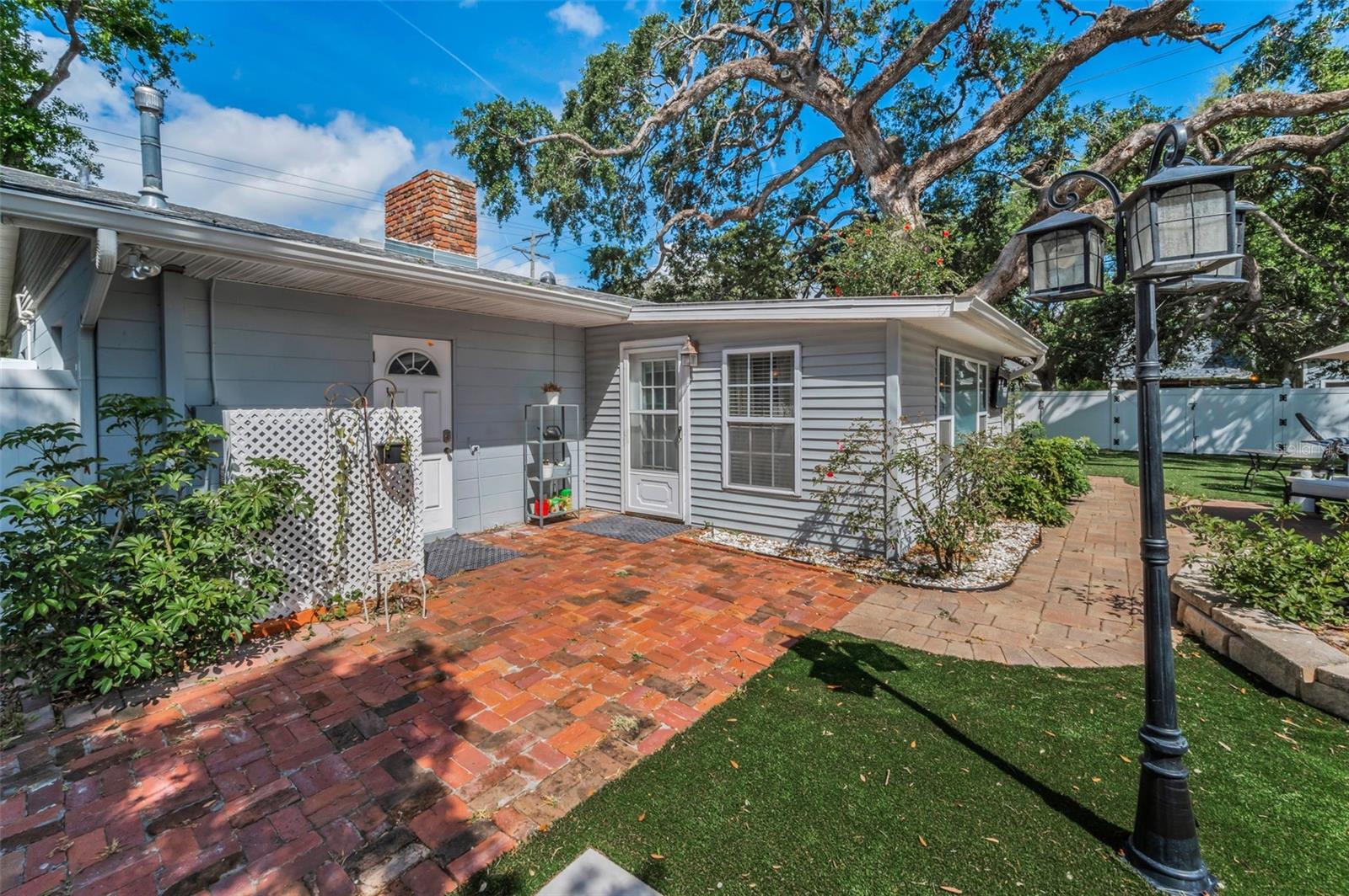 202 S HESPERIDES ST, TAMPA, FL, 33609