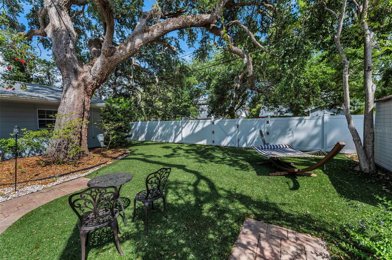 202 S HESPERIDES ST, TAMPA, FL, 33609