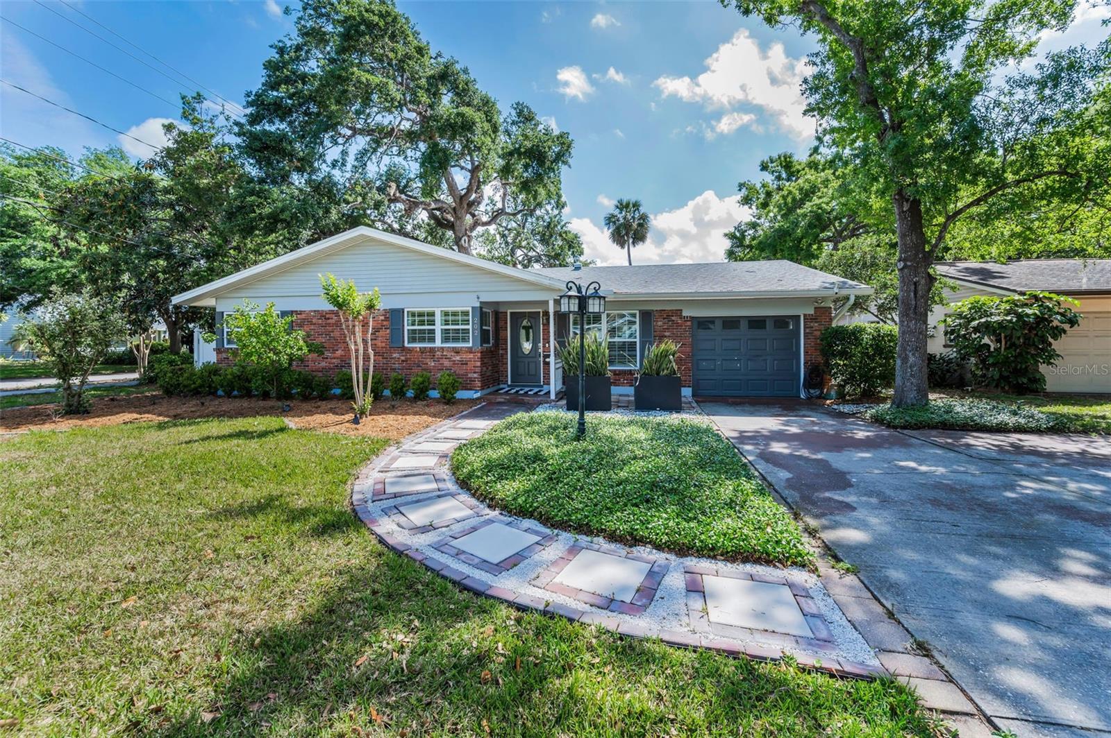 202 S HESPERIDES ST, TAMPA, FL, 33609