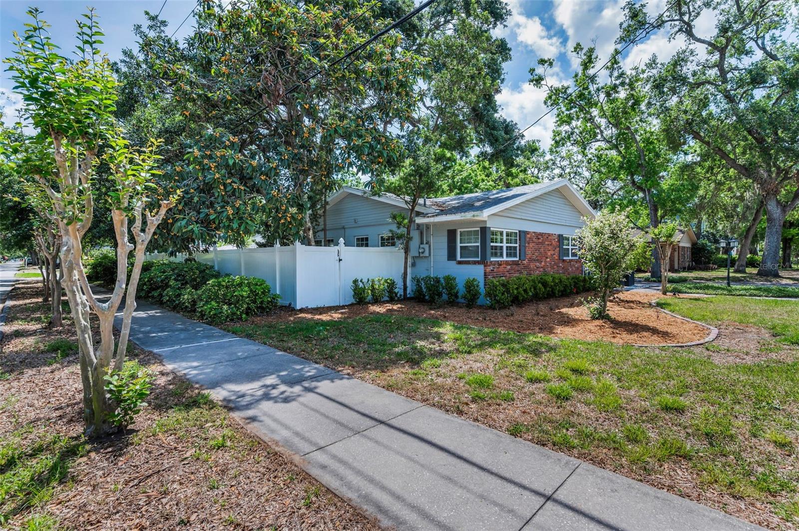 202 S HESPERIDES ST, TAMPA, FL, 33609