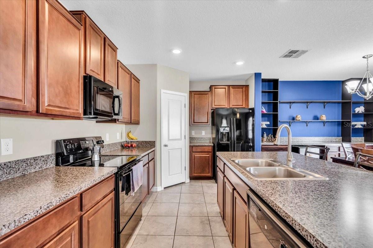 14812 BOULDER PASS PL, WIMAUMA, FL, 33598