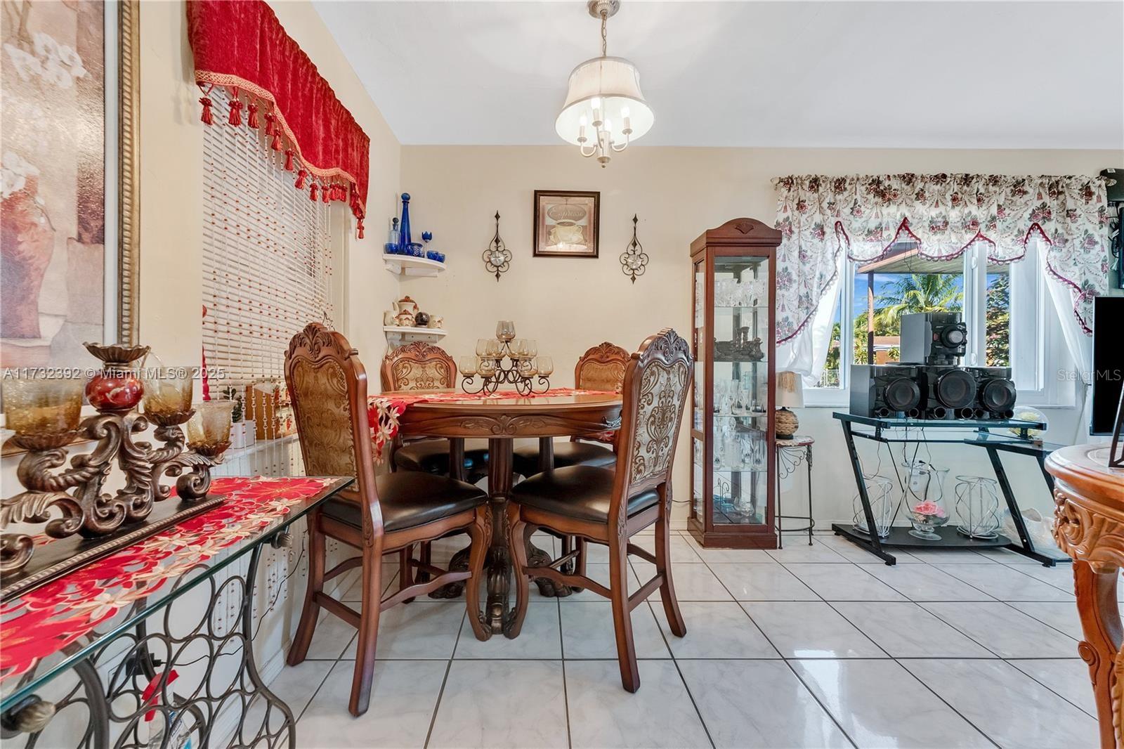 380 NW 133RD ST, NORTH MIAMI, FL, 33168