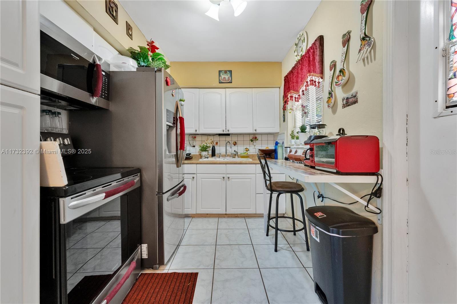 380 NW 133RD ST, NORTH MIAMI, FL, 33168