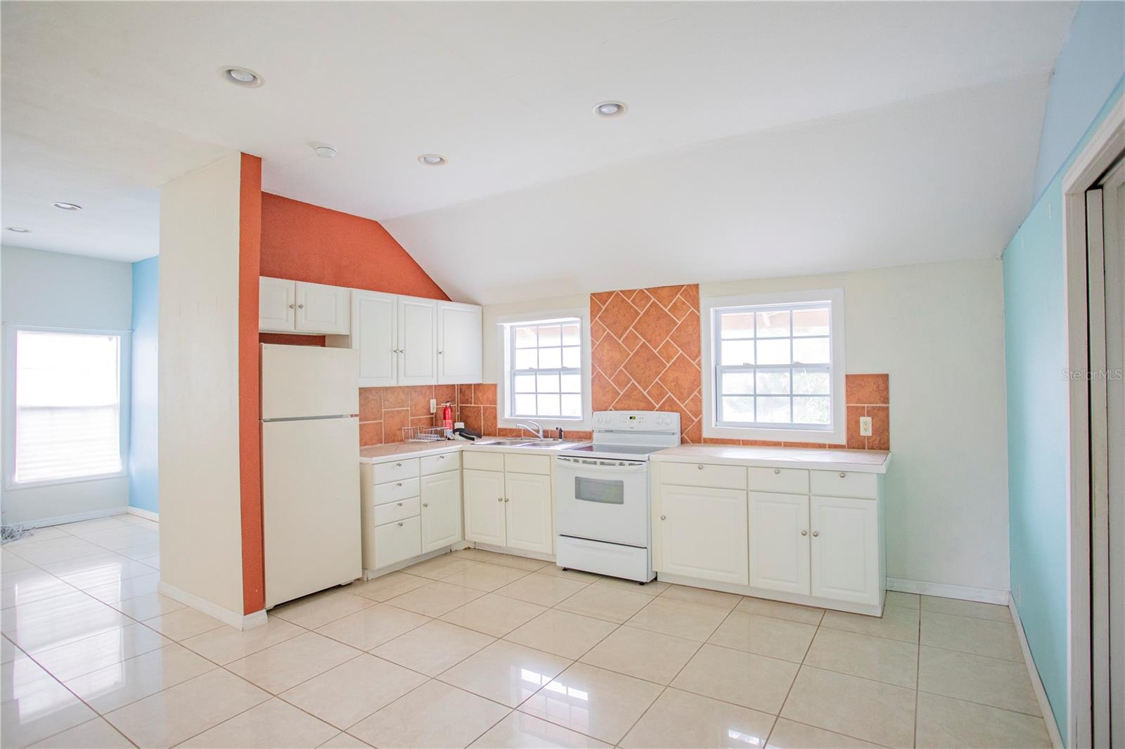 917 12TH AVE W, BRADENTON, FL, 34205