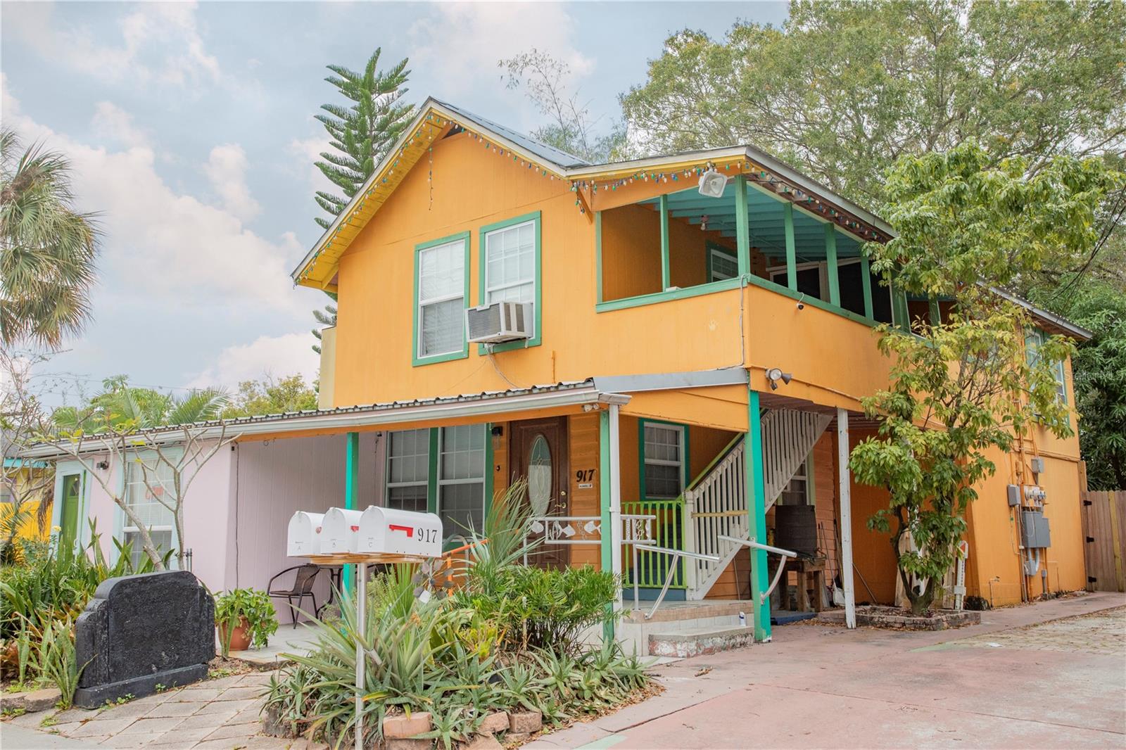 917 12TH AVE W, BRADENTON, FL, 34205