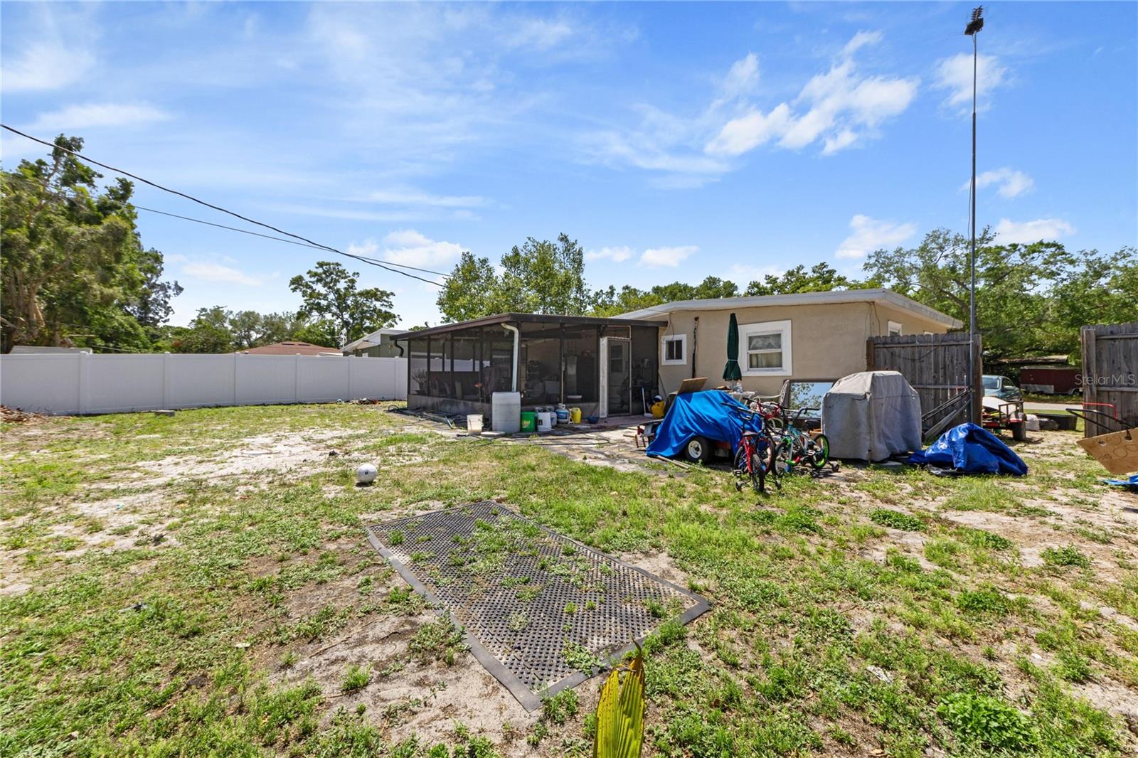 215 MELODY LN, LARGO, FL, 33771
