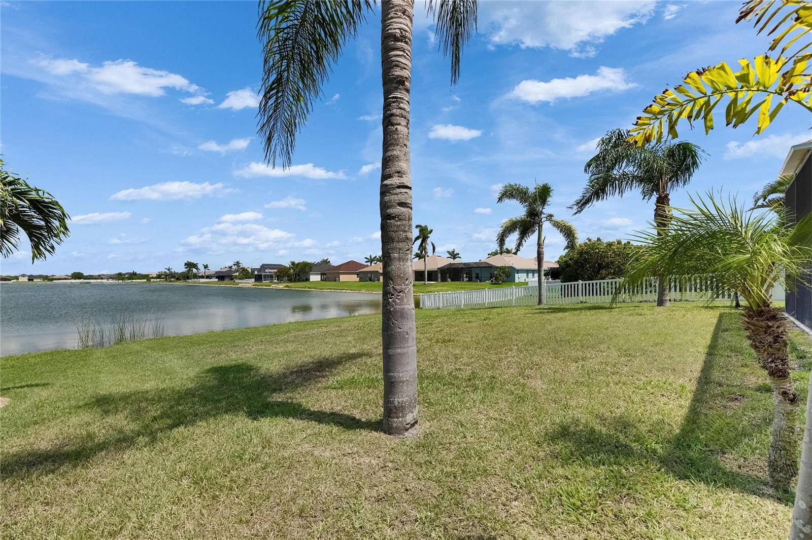 1806 MIRA LAGO CIR, RUSKIN, FL, 33570