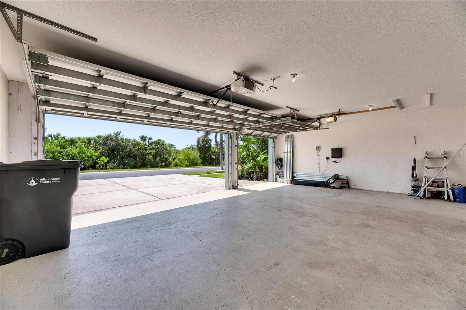 1806 MIRA LAGO CIR, RUSKIN, FL, 33570