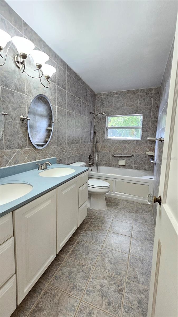 3918 W TACON ST, TAMPA, FL, 33629