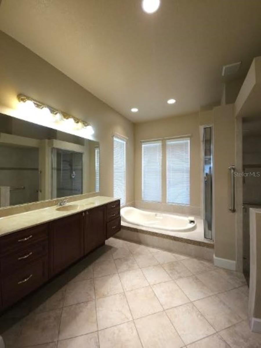 3037 LYNWOOD CT, LAND O LAKES, FL, 34638