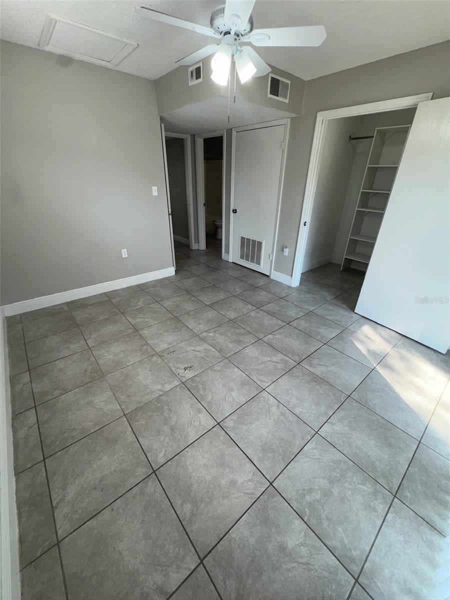 1177-1177 BENTLEY RD #4, LEESBURG, FL, 34748