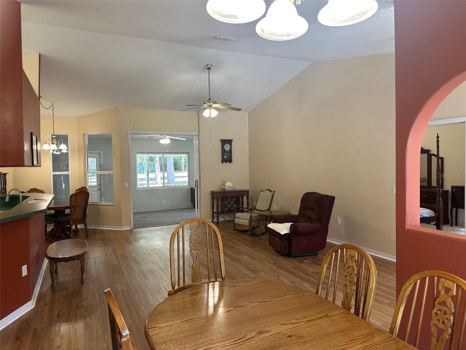 6205 S SHADOWOOD PT, FLORAL CITY, FL, 34436