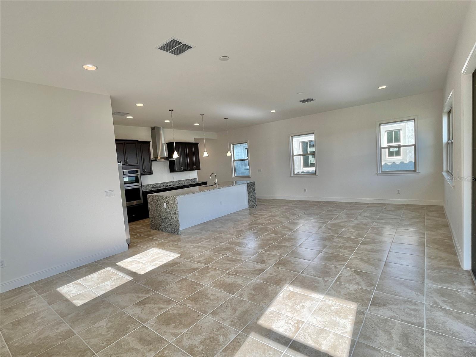 13366 BROMBOROUGH DR, ORLANDO, FL, 32832