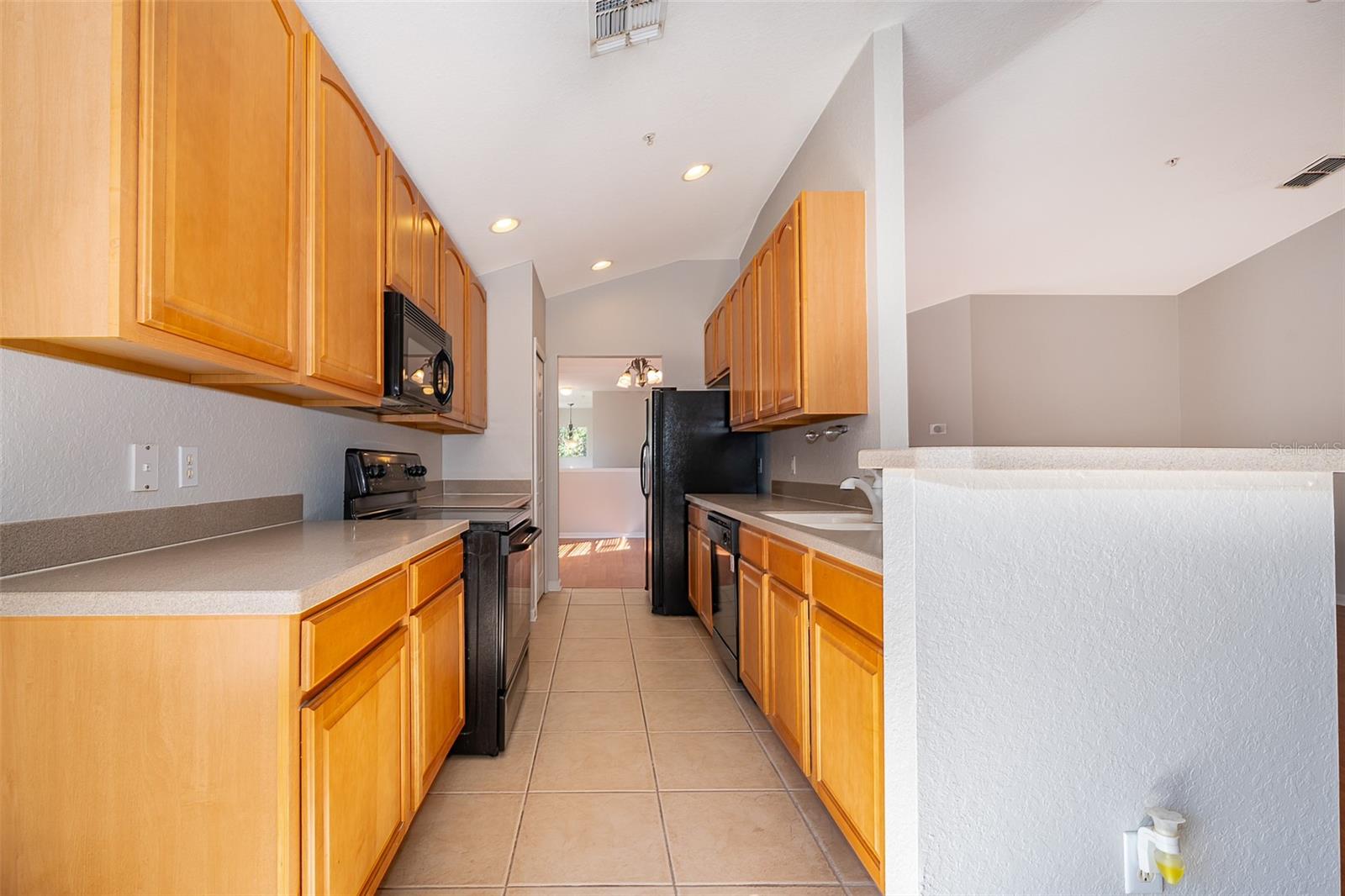 2679 METRO SEVILLA DR #110, ORLANDO, FL, 32835