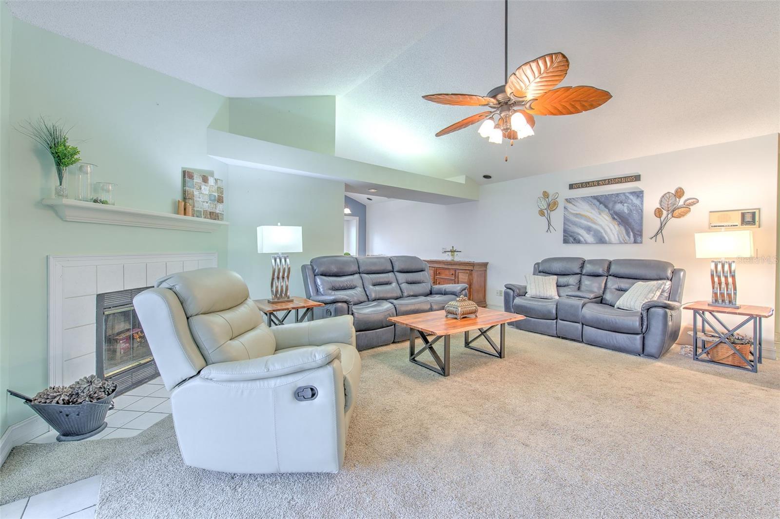 1239 TUXFORD DR, BRANDON, FL, 33511