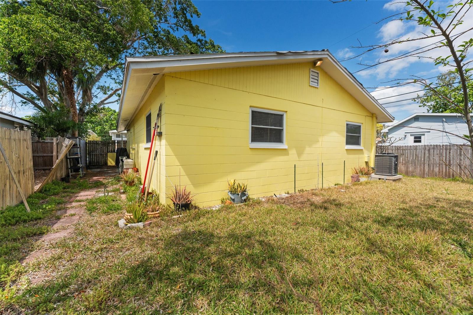 1782 MARYLAND AVE NE, ST PETERSBURG, FL, 33703