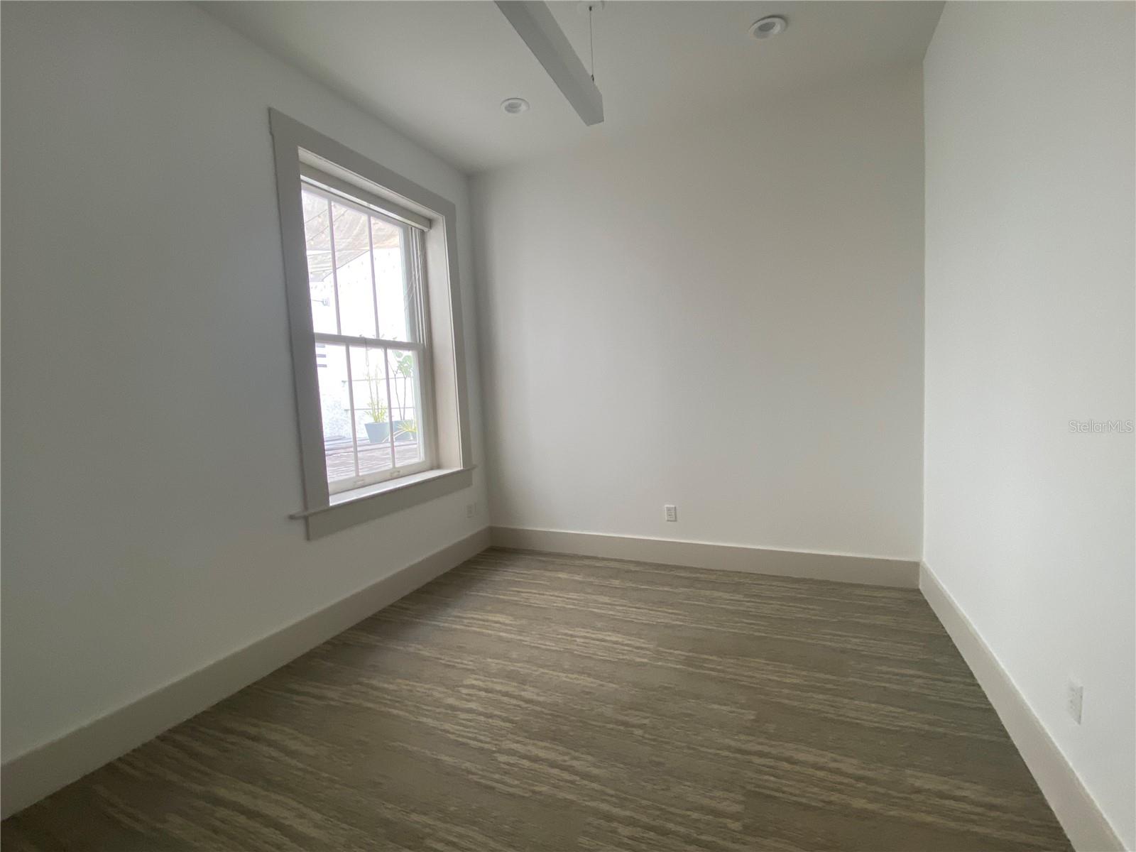 1726 E 7TH AVE #9 & 10 and 13-15, TAMPA, FL, 33605