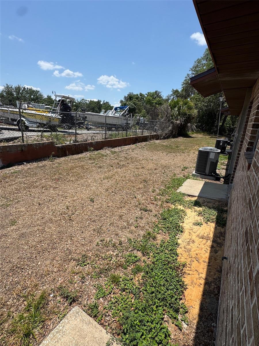 1187-1187 BENTLEY RD #3, LEESBURG, FL, 34748
