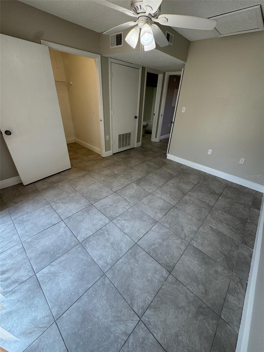 1193-1193 BENTLEY RD #1, LEESBURG, FL, 34748