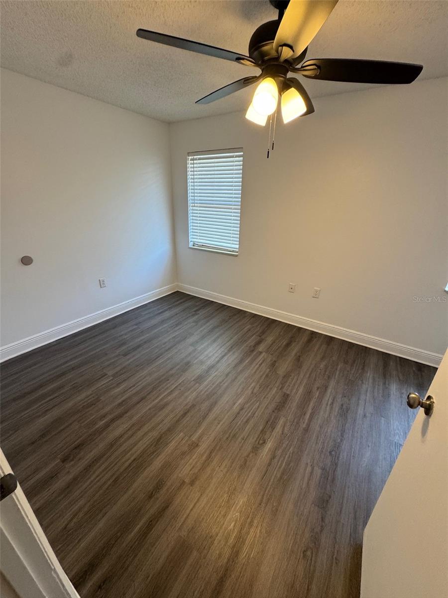 1197-1197 BENTLEY RD #4, LEESBURG, FL, 34748