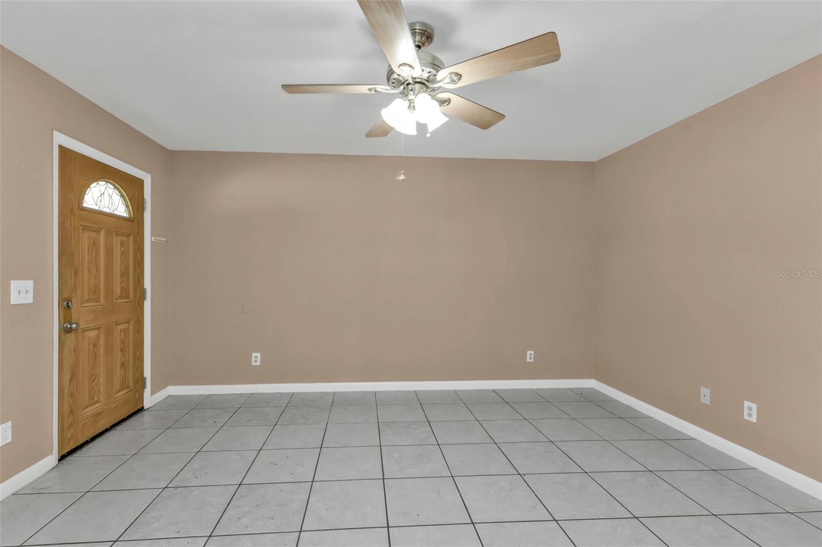 260 LOMOND DR, PORT CHARLOTTE, FL, 33953