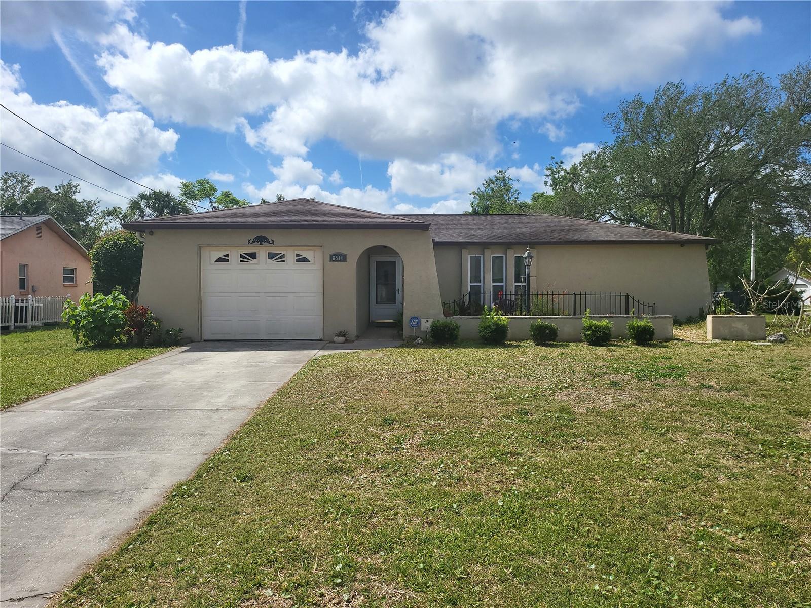8516 VIVA VIA DR, HUDSON, FL, 34667