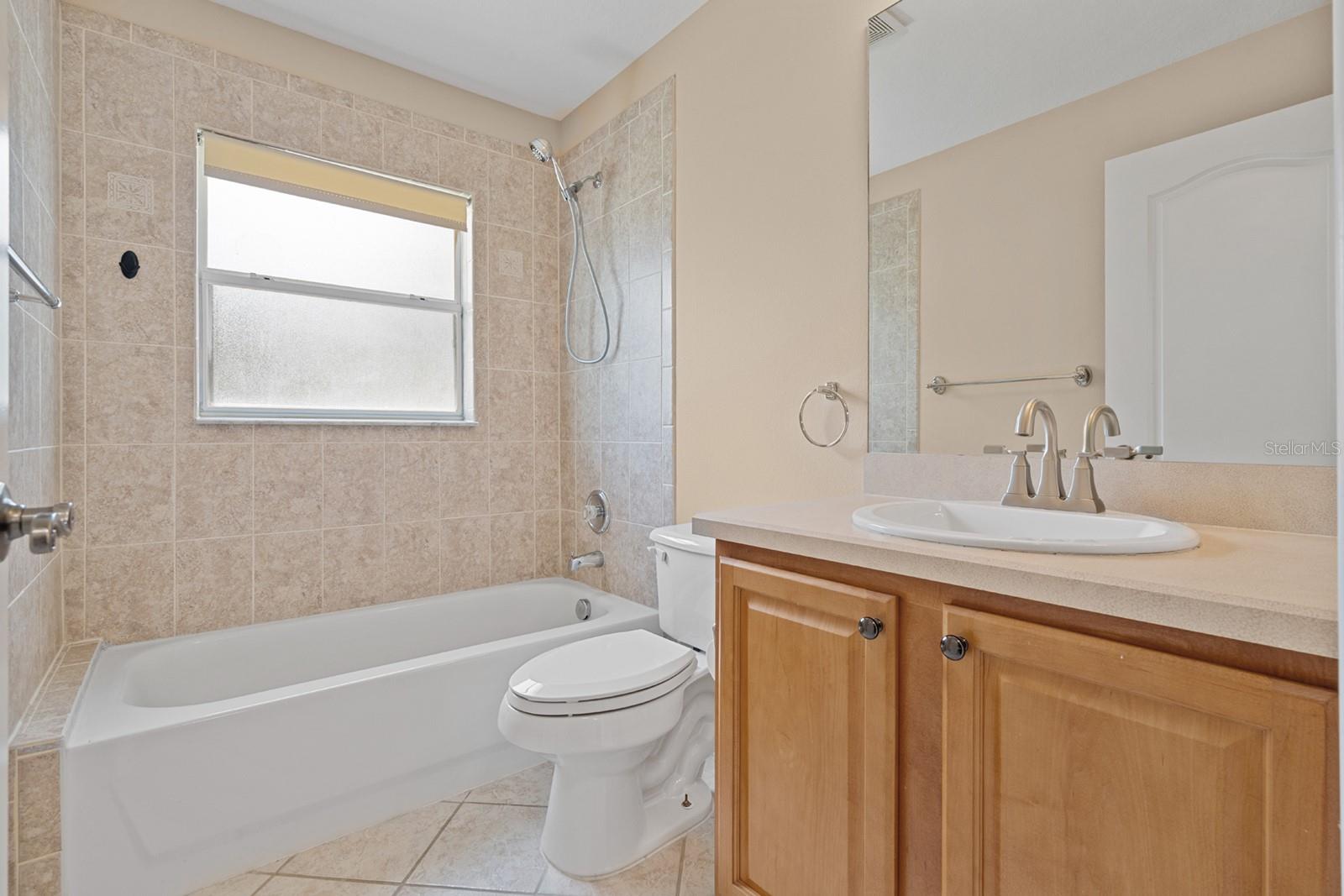 1676 VICK RD, APOPKA, FL, 32712