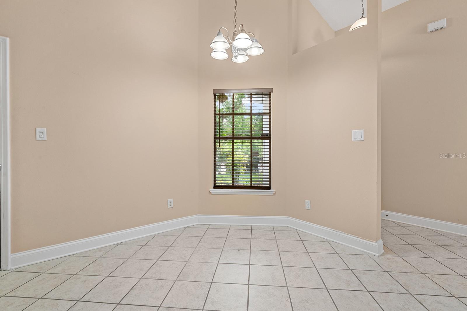 1676 VICK RD, APOPKA, FL, 32712