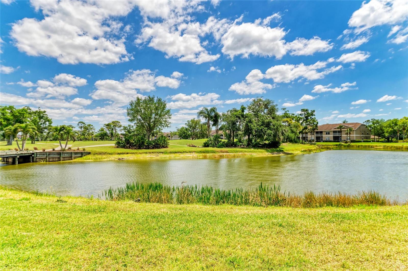 A4647976 Property Photo