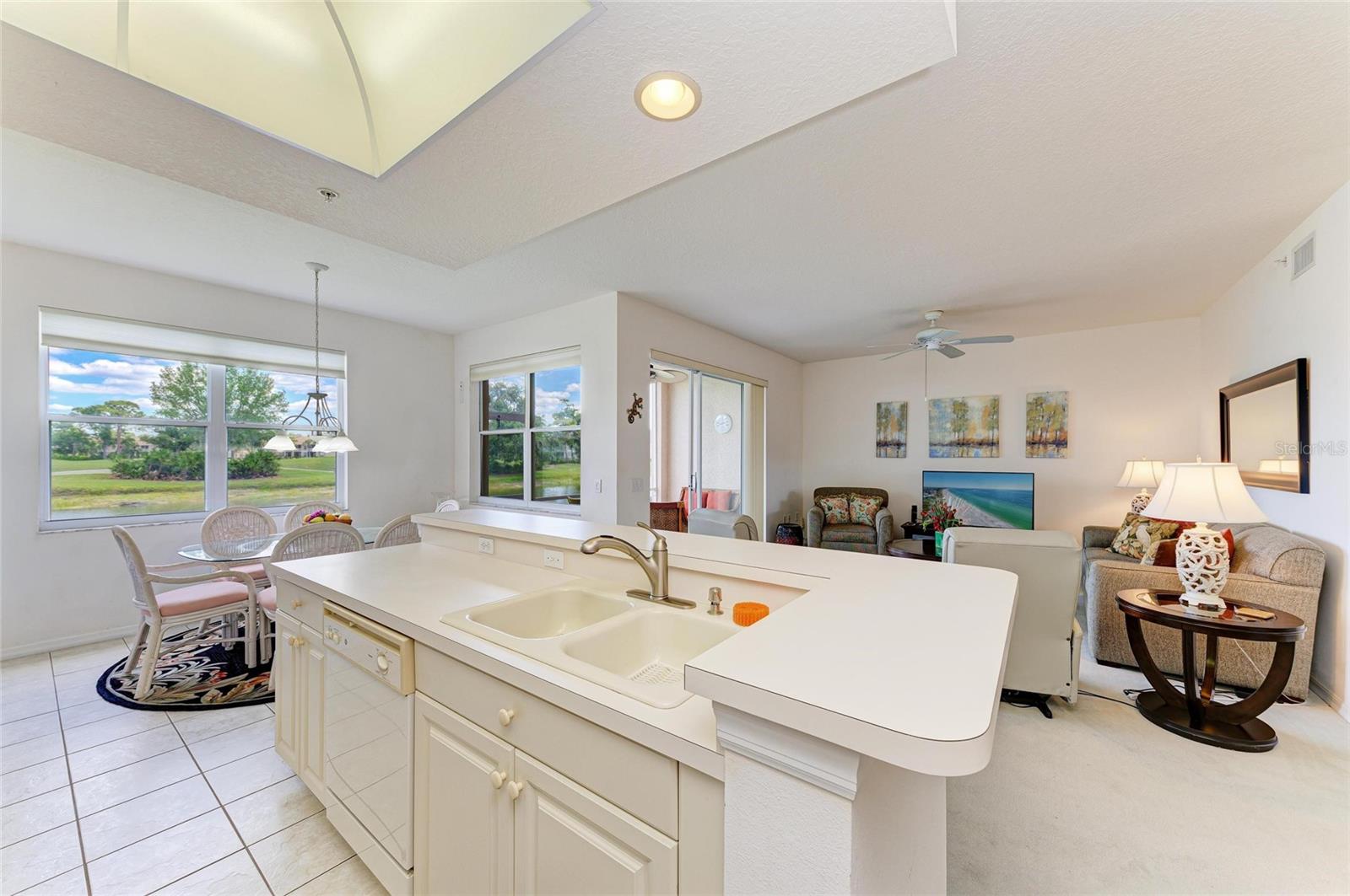 A4647976 Property Photo