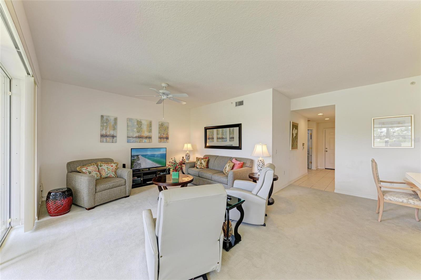 A4647976 Property Photo