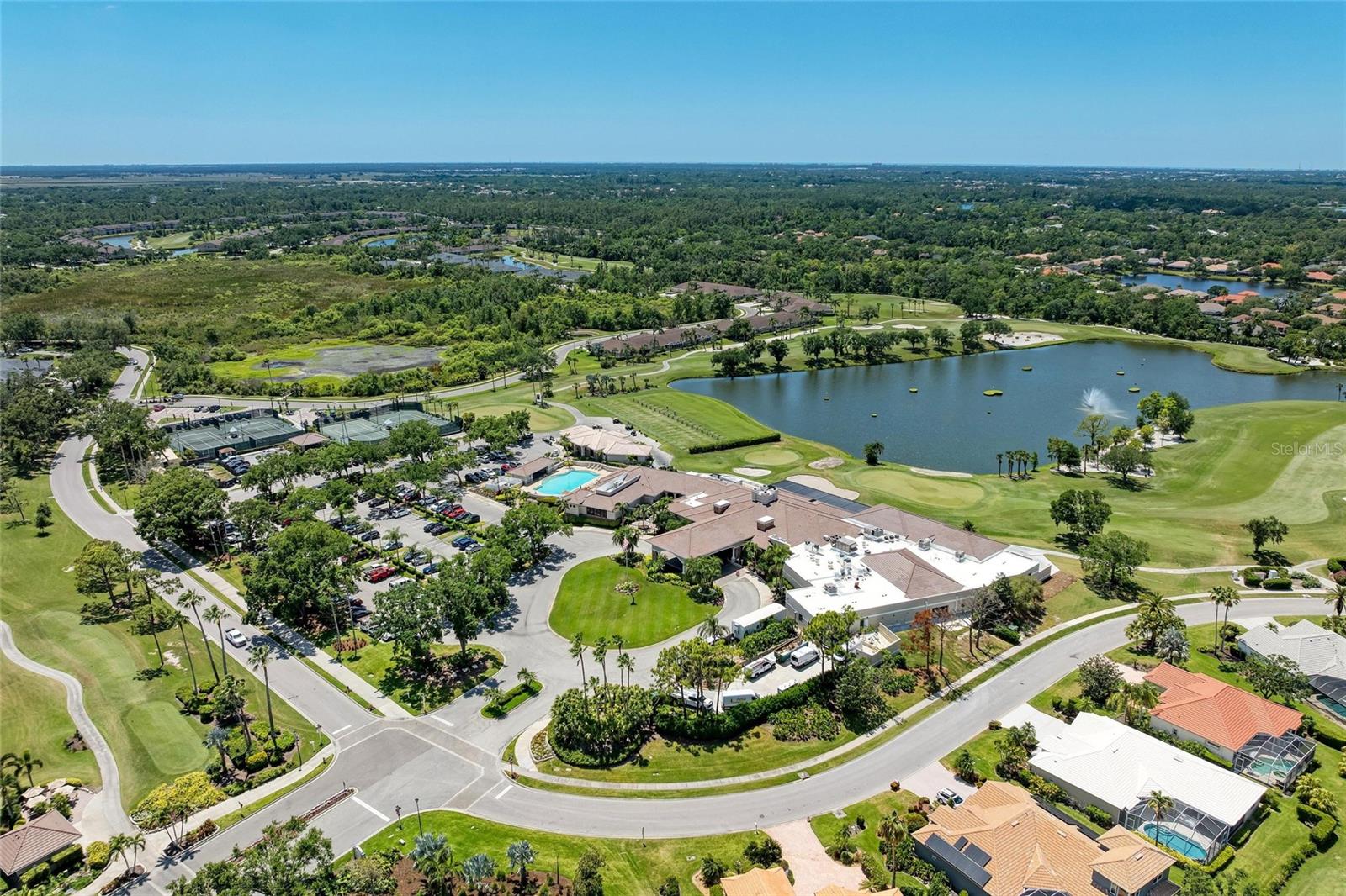 A4647976 Property Photo
