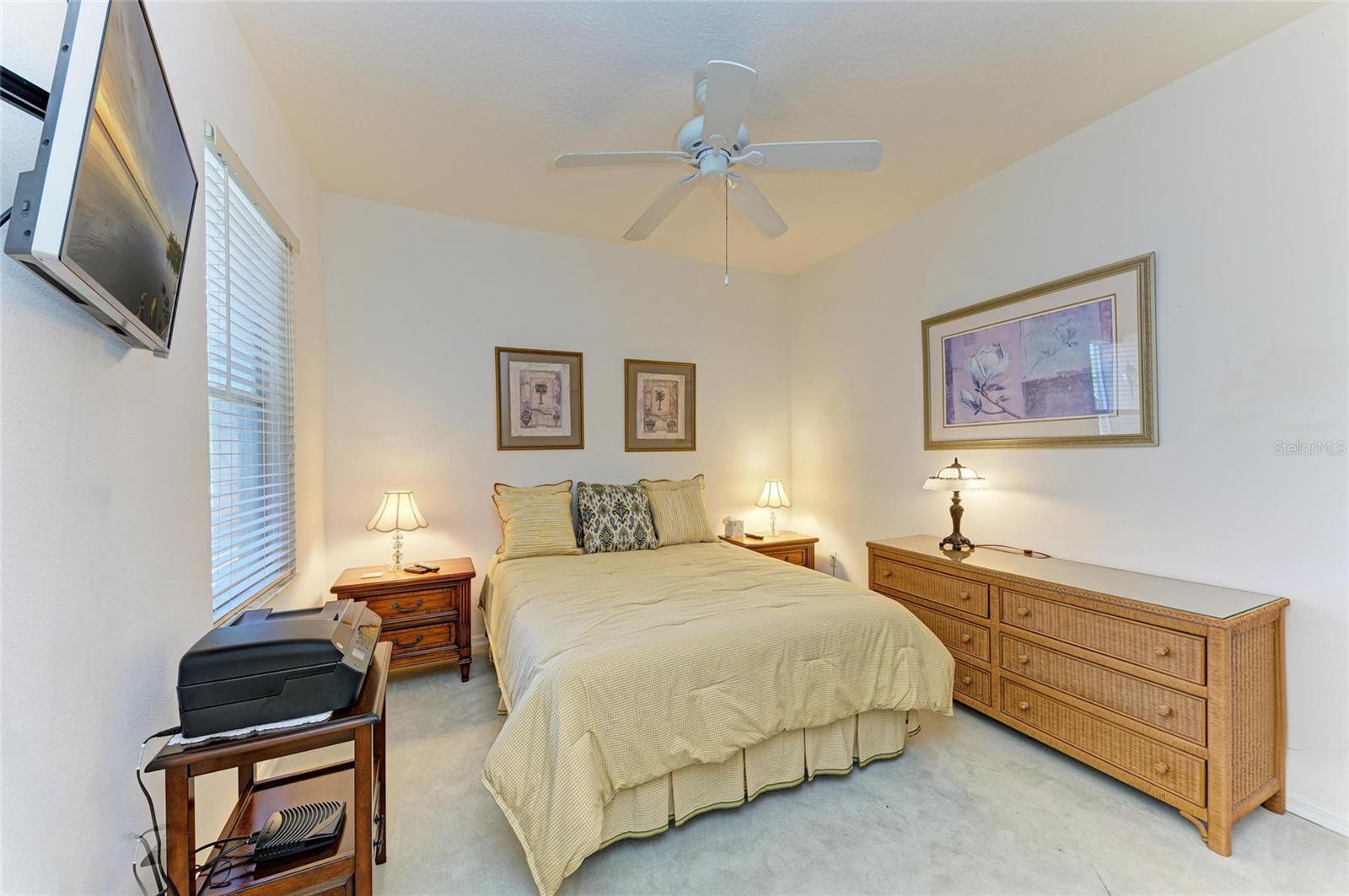 A4647976 Property Photo