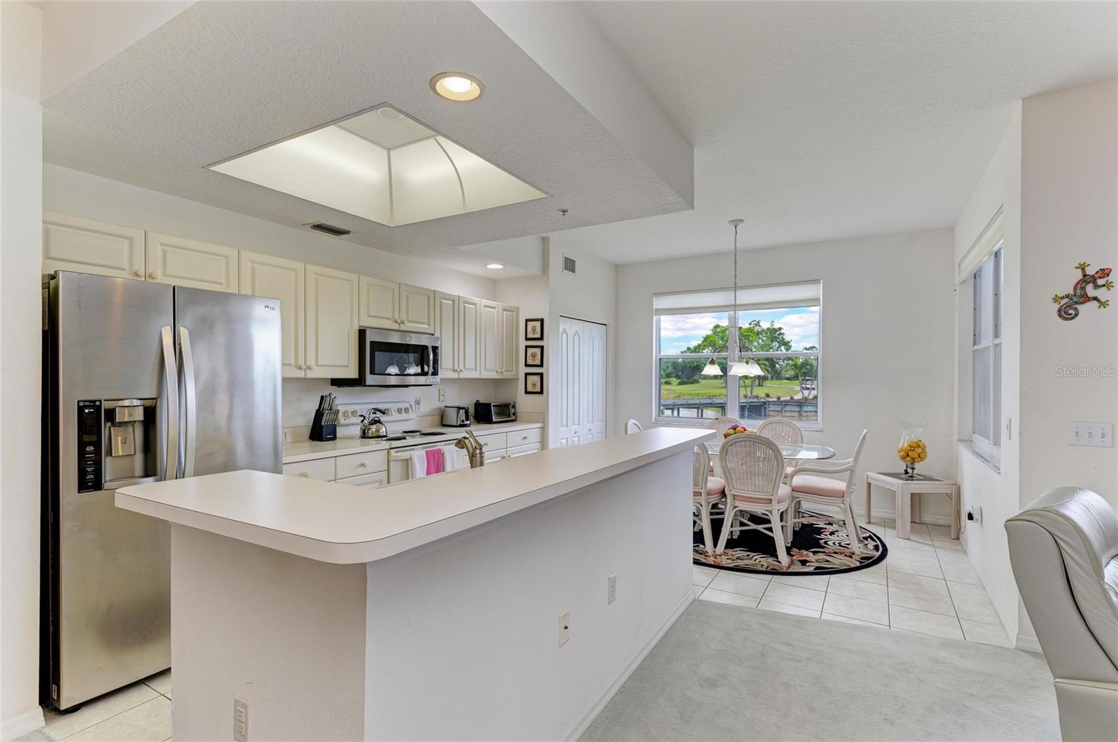 A4647976 Property Photo