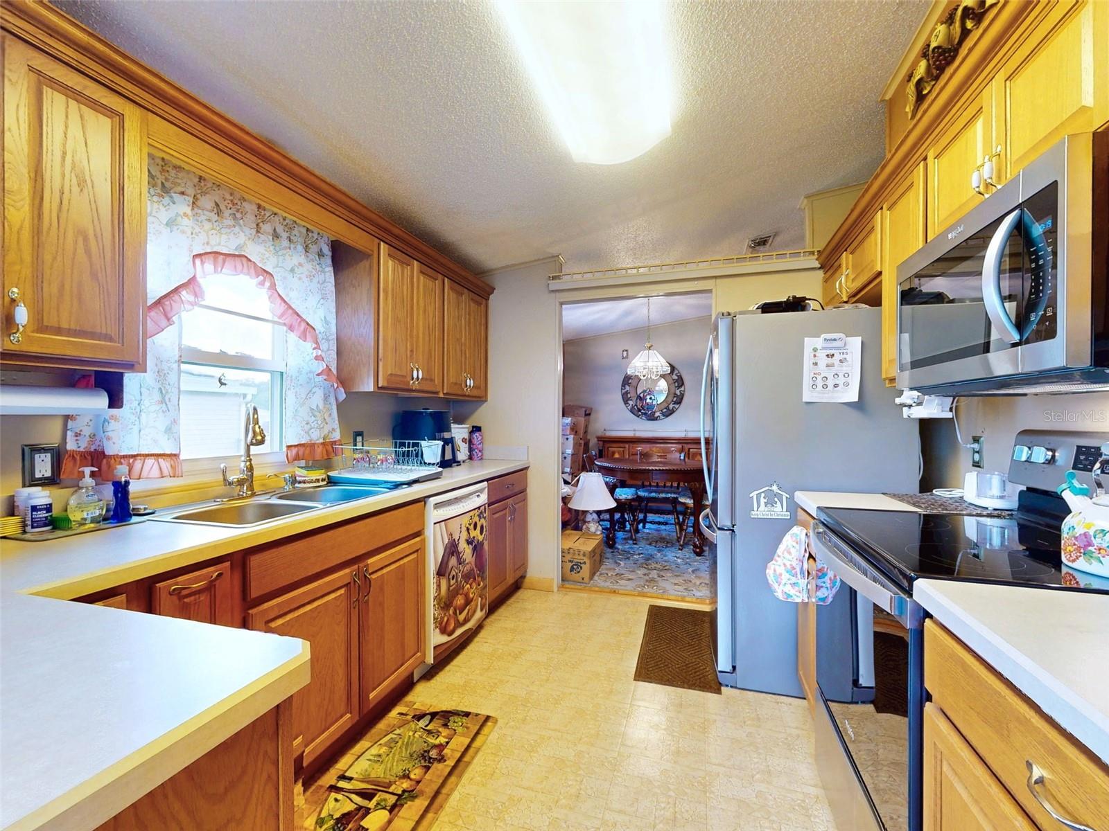 13137 SE 47TH CT, BELLEVIEW, FL, 34420