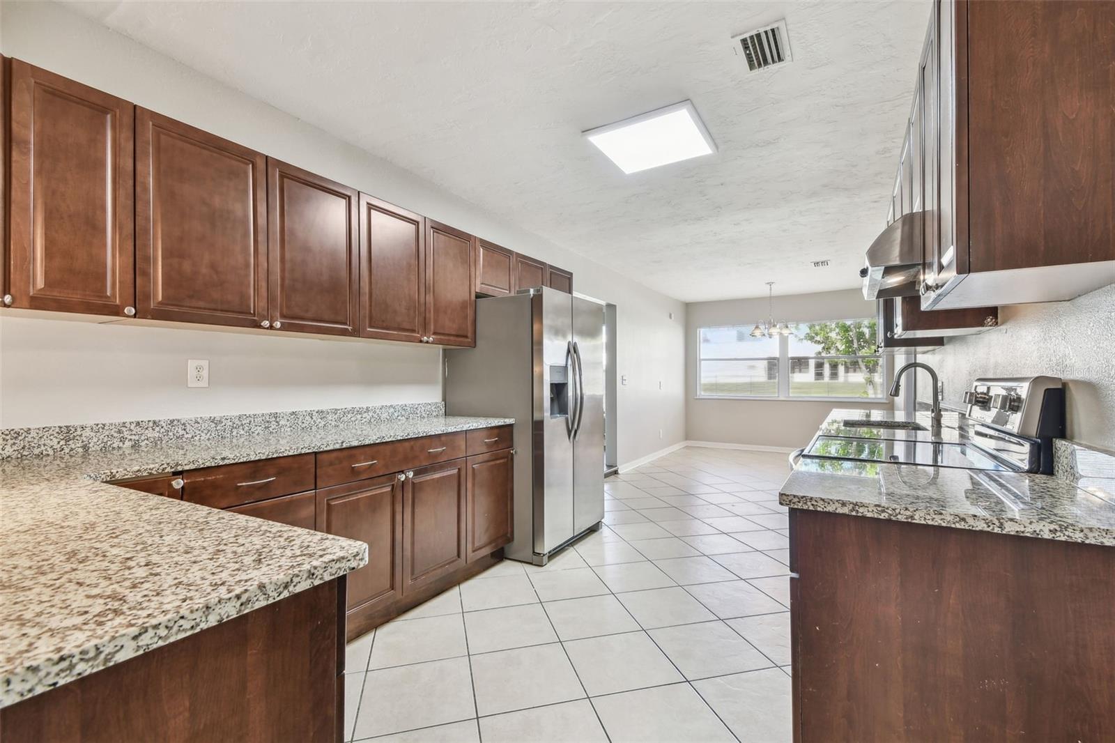 5601 16TH ST N, ST PETERSBURG, FL, 33703