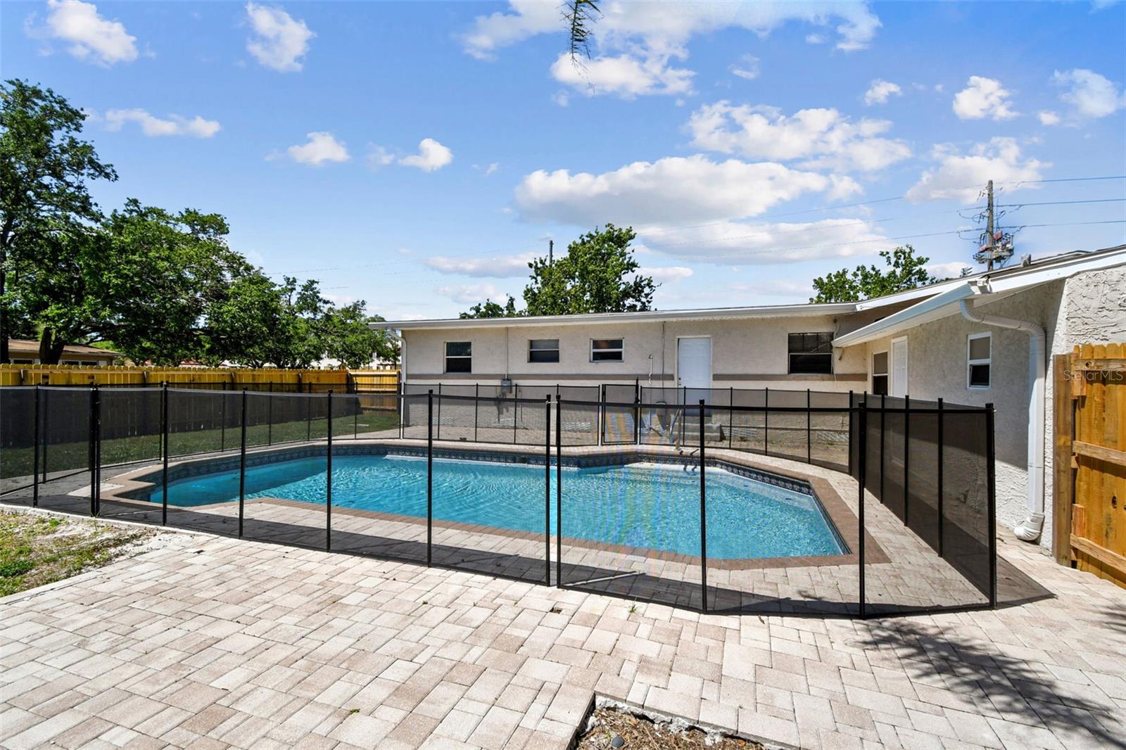 5601 16TH ST N, ST PETERSBURG, FL, 33703