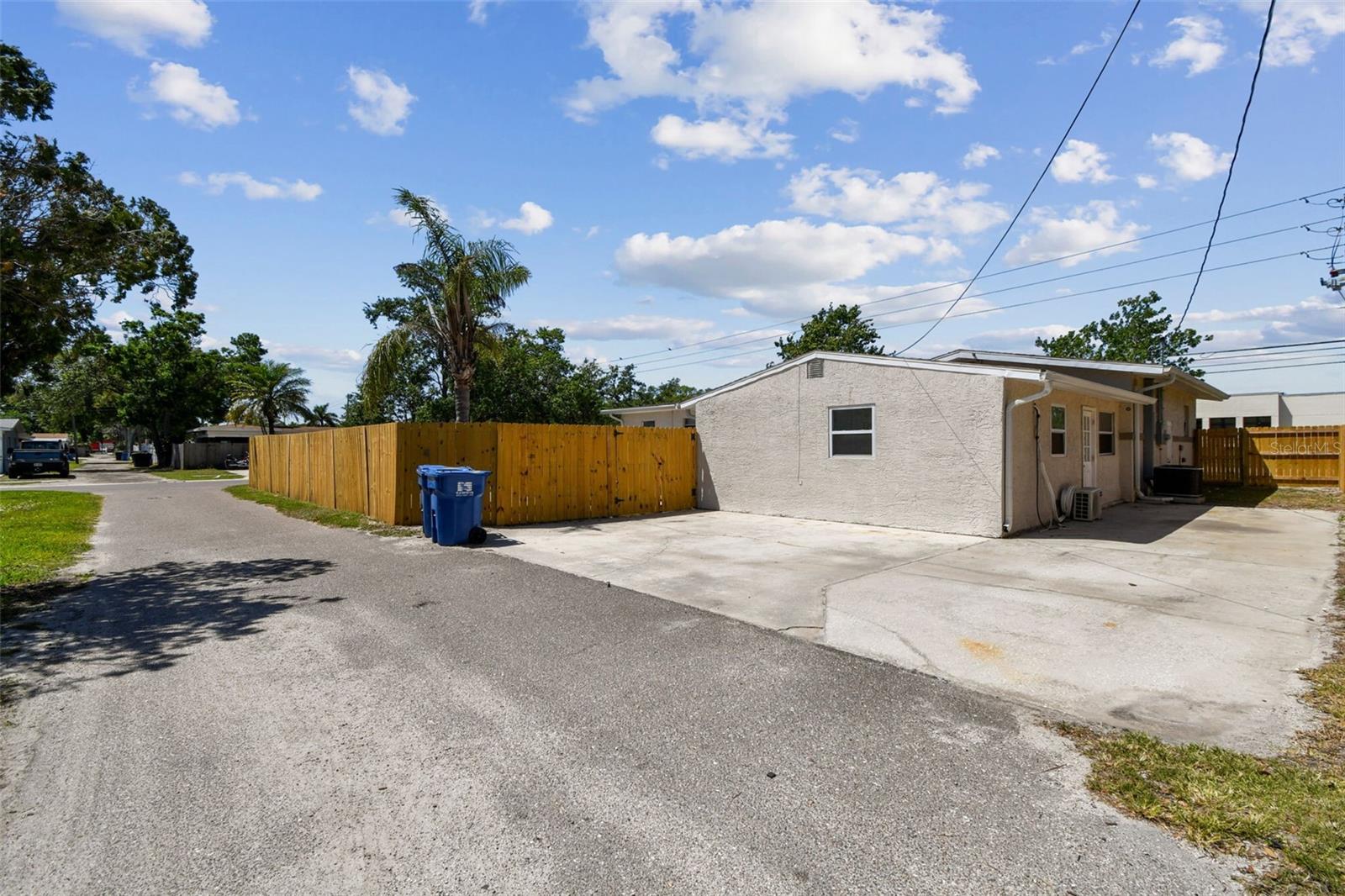 5601 16TH ST N, ST PETERSBURG, FL, 33703